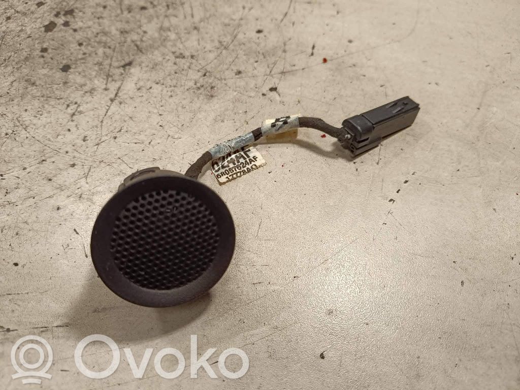 Jeep Grand Cherokee Głośnik wysokotonowy drzwi przednich 