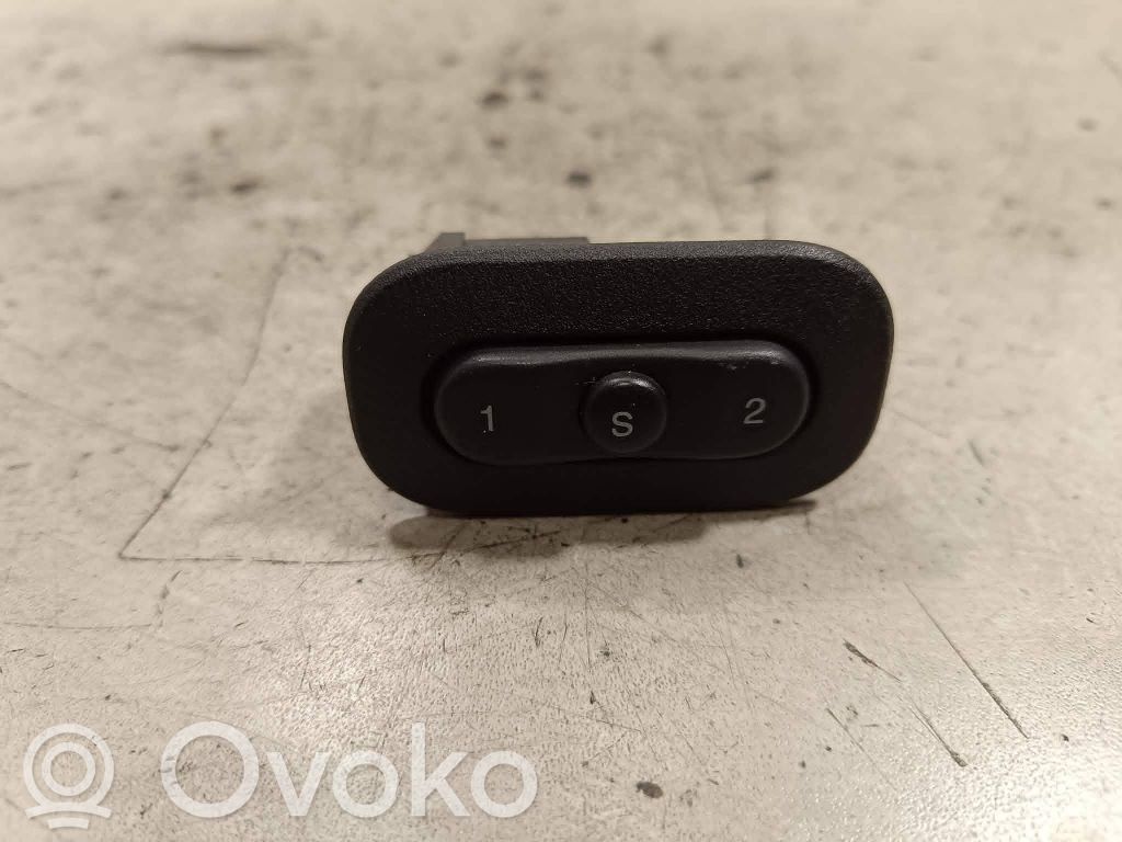 Jeep Grand Cherokee Seat memory switch 