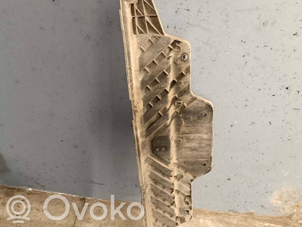 Audi Q7 4M Aizmugurējā bufera montāžas kronšteins 
