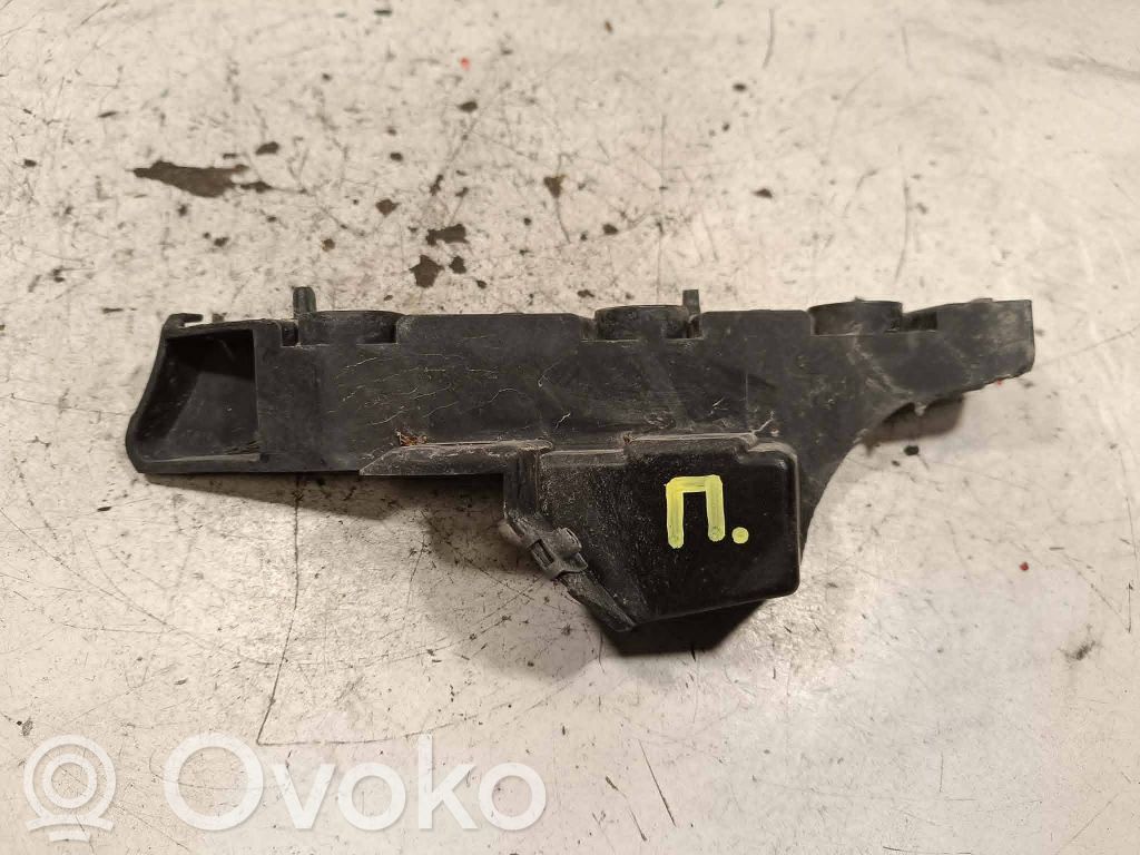 Front bumper mounting bracket   4M0807284B