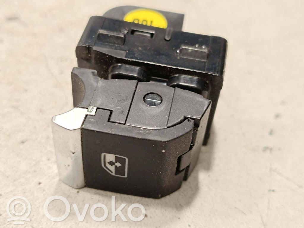 Przyciski szyb   4M0959855,150221,00735PR