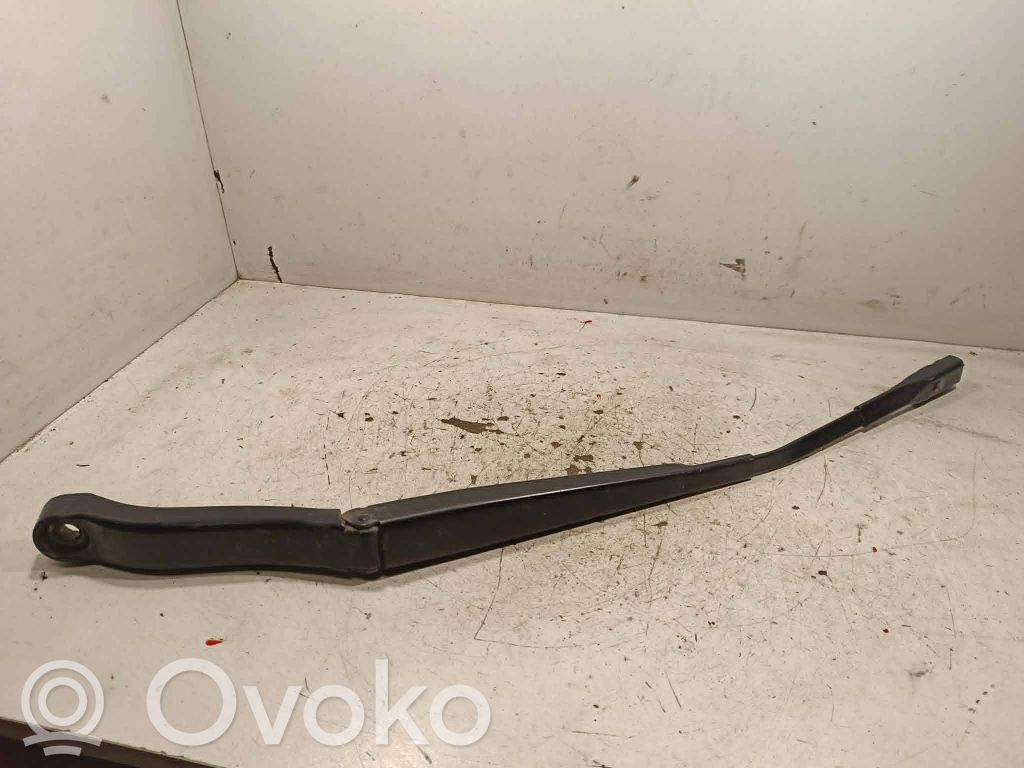 Audi Q7 4M Wischerarm vorne 