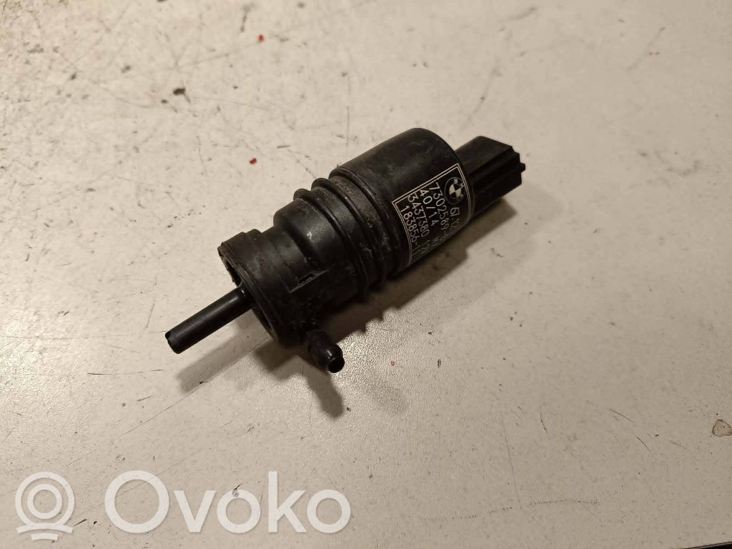 BMW X3 F25 Pompa spryskiwacza lampy przedniej 