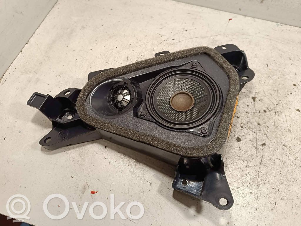 BMW X3 F25 Głośnik półki bagażnika 