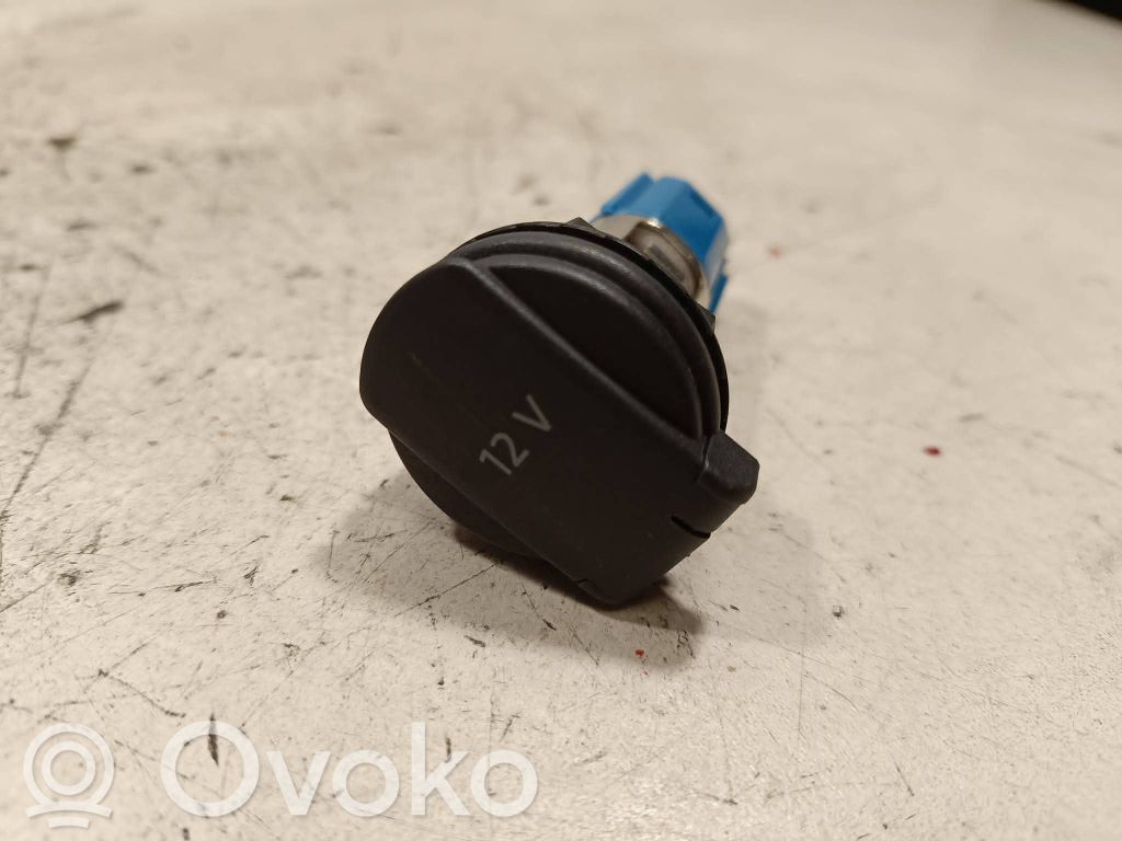 Audi SQ7 12 V Socket (front) 