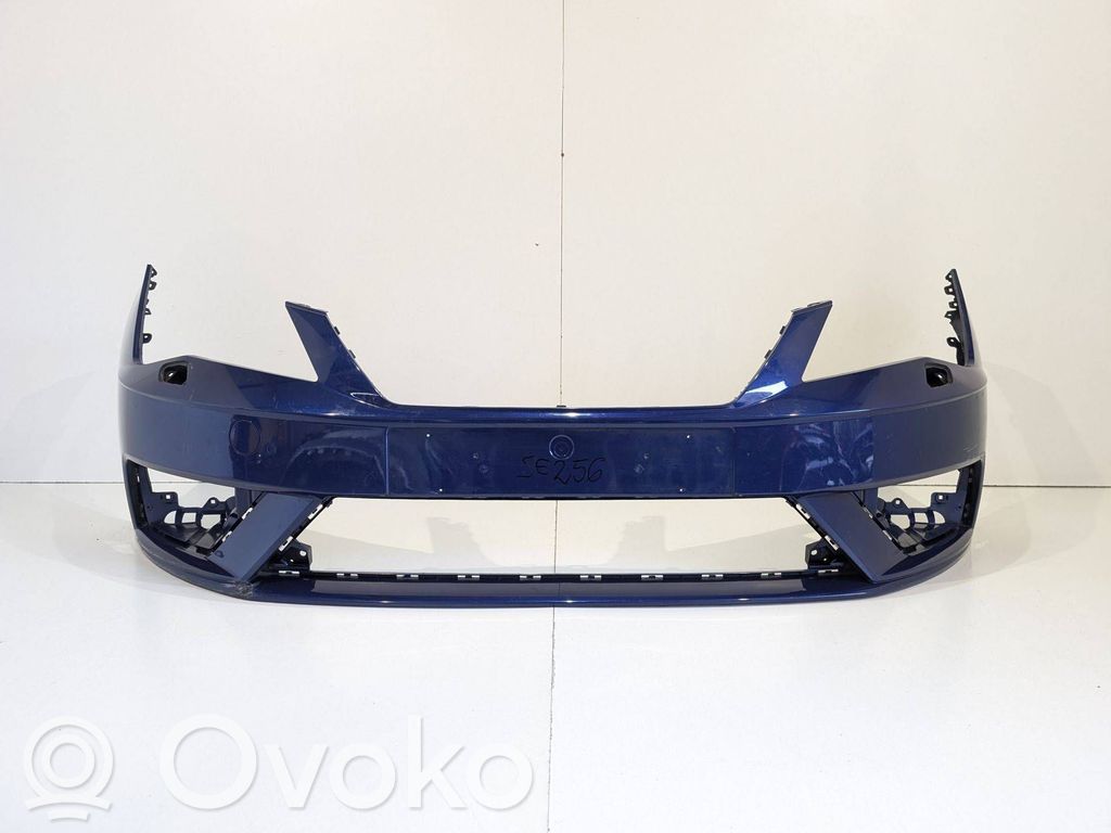 Seat Leon (5F) Front bumper 