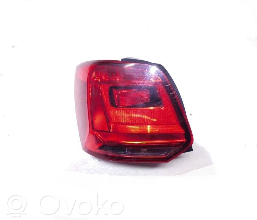 Volkswagen Polo V 6R Luci posteriori 