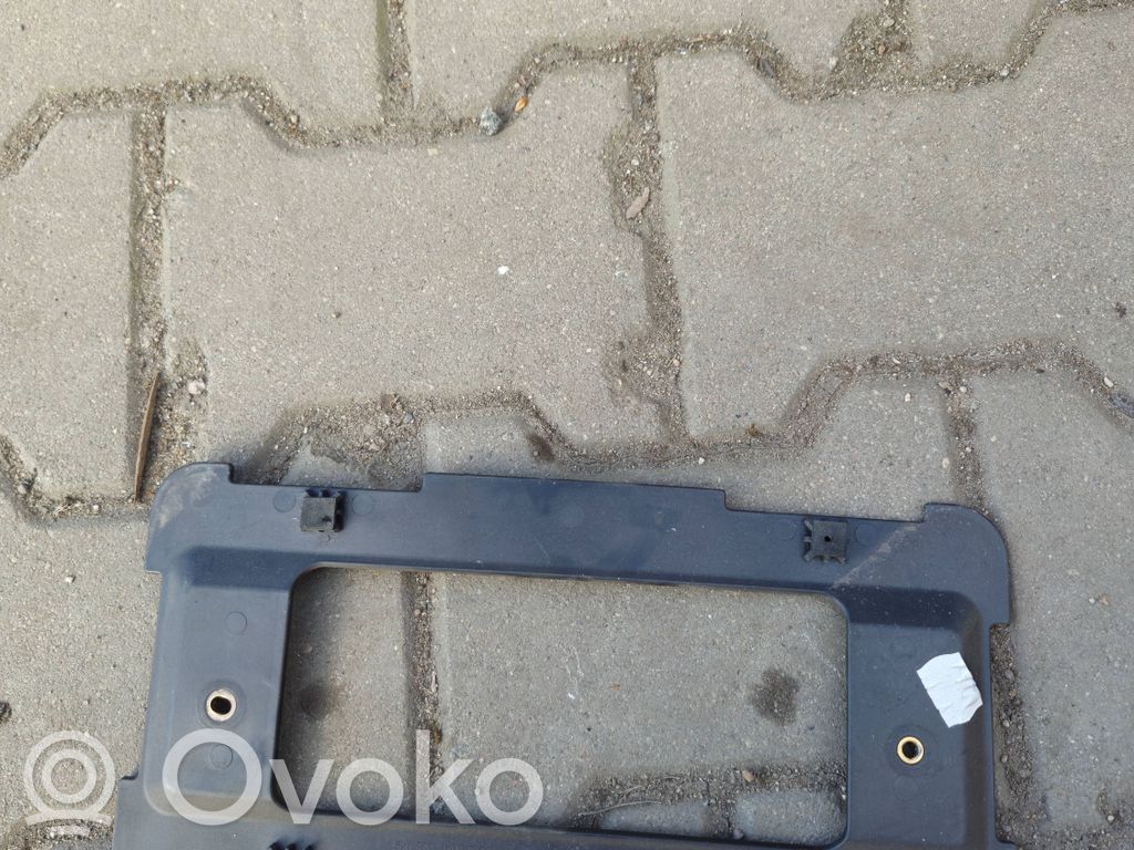 BMW 5 G30 G31 G38 Numerių laikiklis 