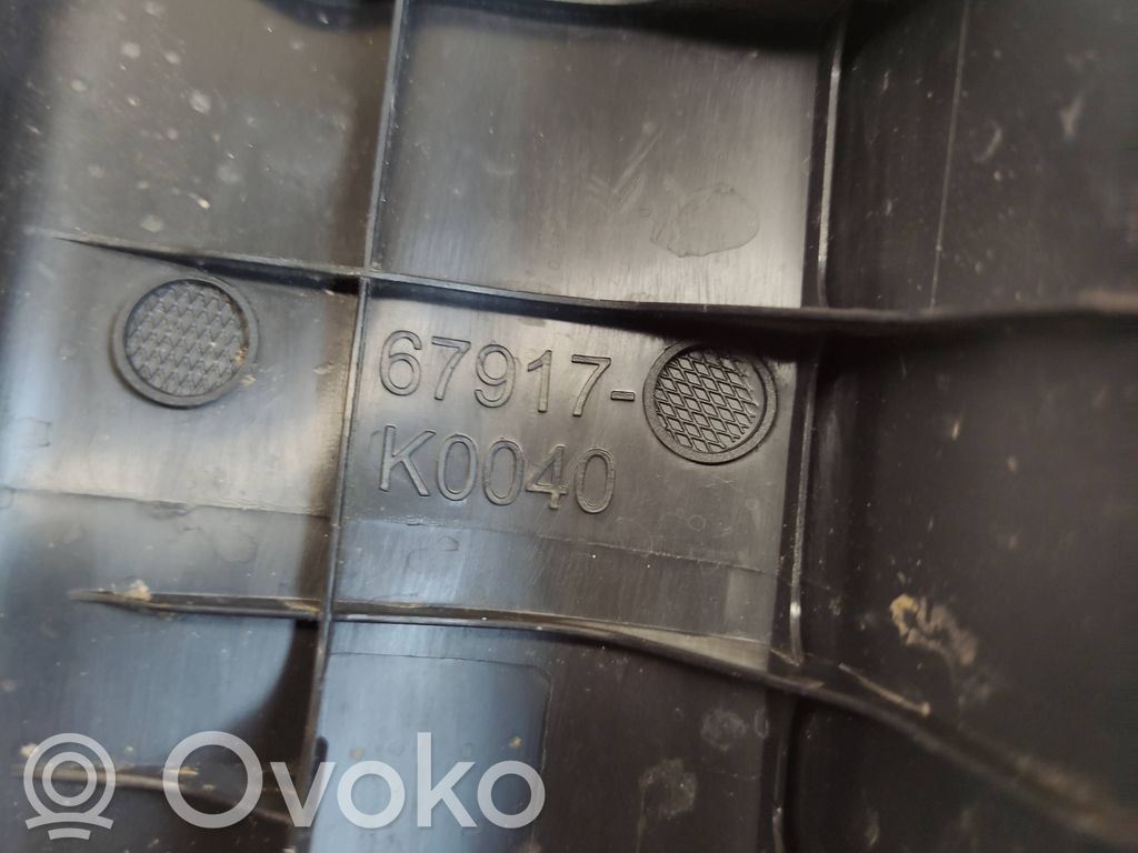 Toyota Yaris XP210 Listwa progowa tylna 