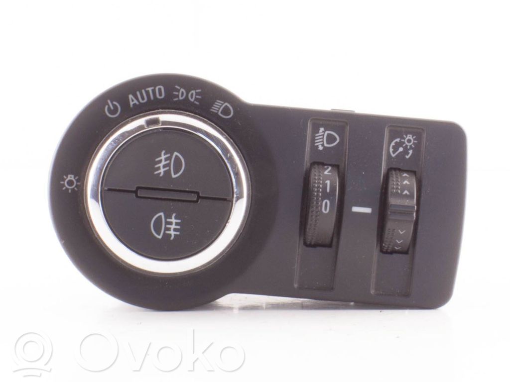 Opel Mokka Light switch 