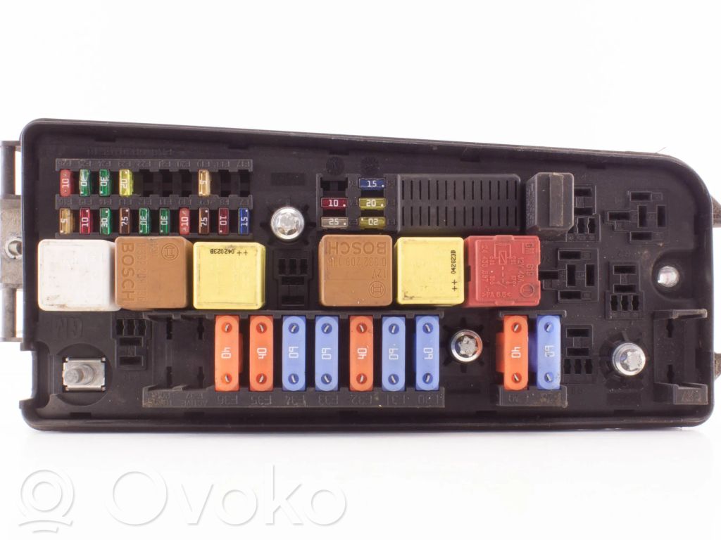 Opel Vectra C Fuse module 