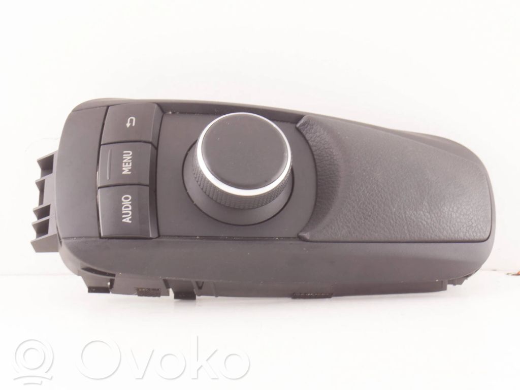 Lexus CT 200H Head unit multimedia control 