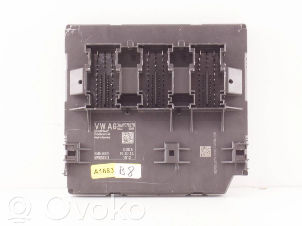 Volkswagen PASSAT B7 Module confort 