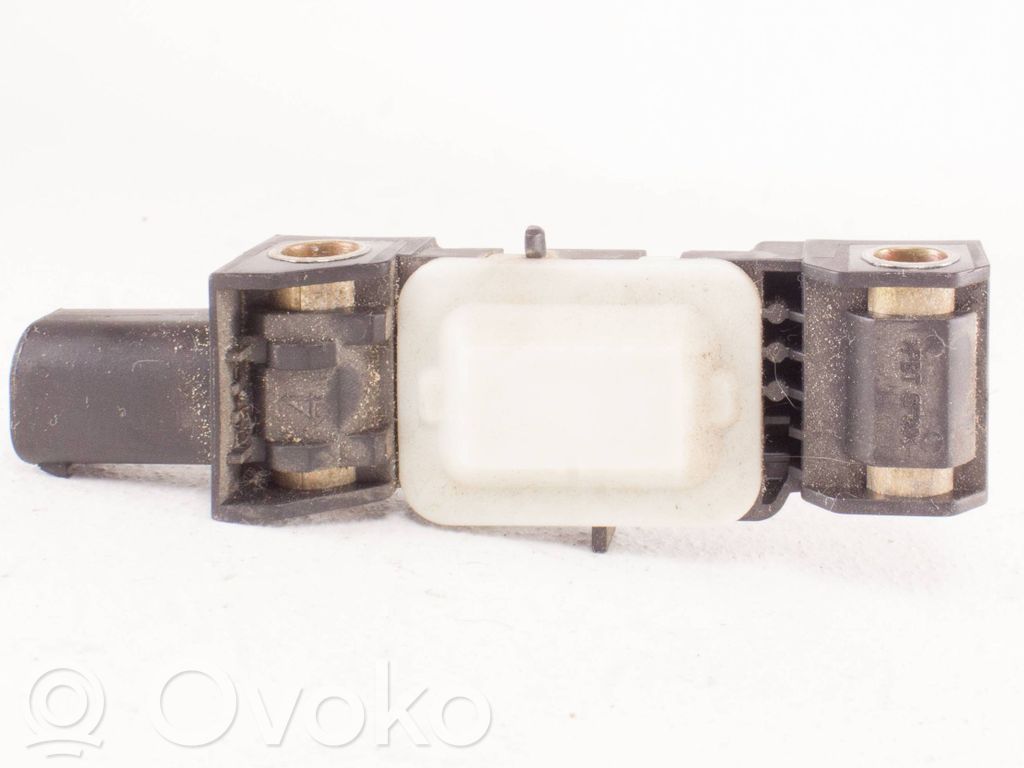 Oro pagalvių smūgio daviklis   04671779AC,2329203225,141106
