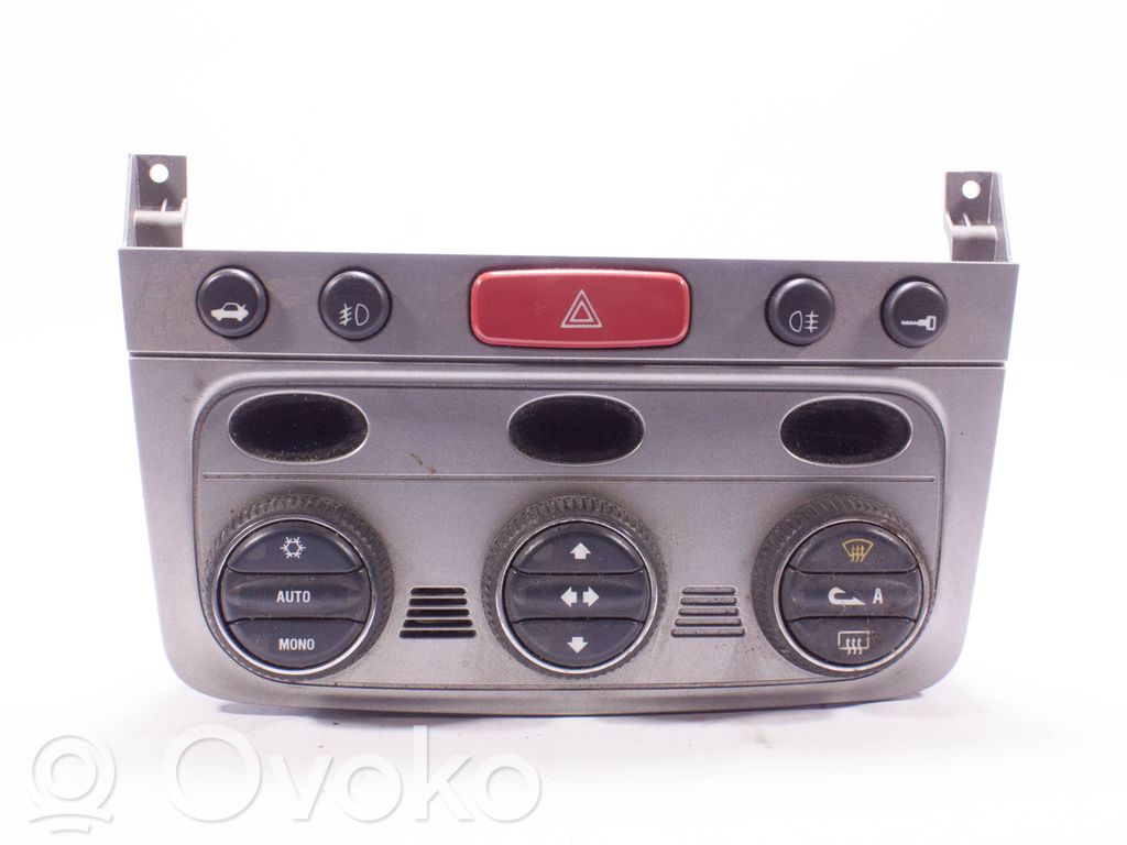 Alfa Romeo 147 Climate control unit 