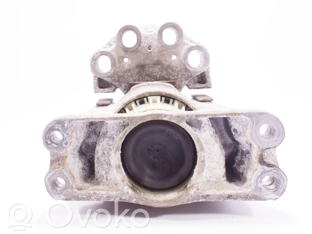 Ford Tourneo Custom Engine mount bracket 