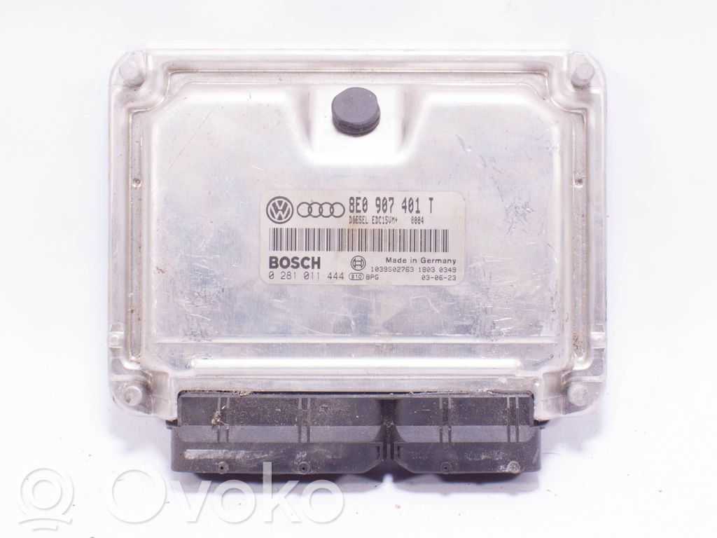 Volkswagen PASSAT B5 Engine control unit/module 