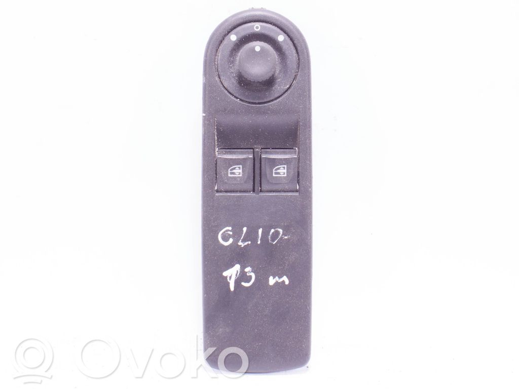 Renault Clio II Electric window control switch 