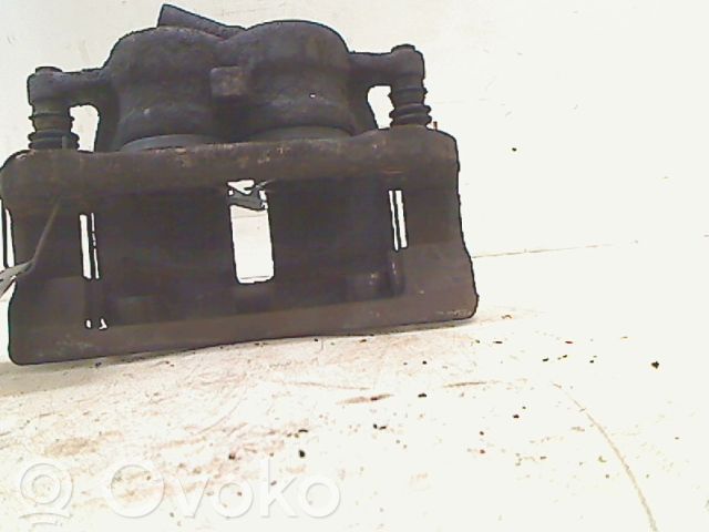 Caliper de freno delantero