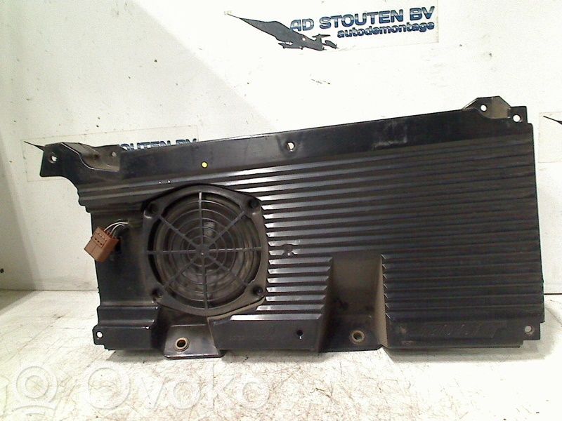 Alfa Romeo GT Subwoofer 