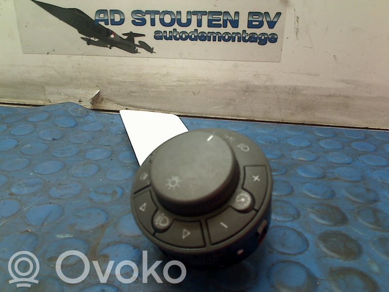Opel Corsa D Light switch 