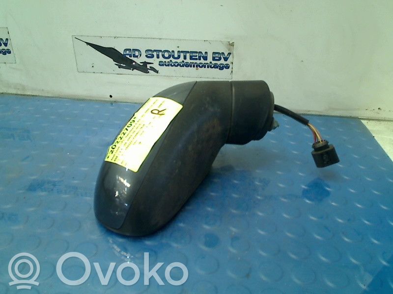 Rétroviseur électrique de porte avant   E1010852,E1010852,E1010852