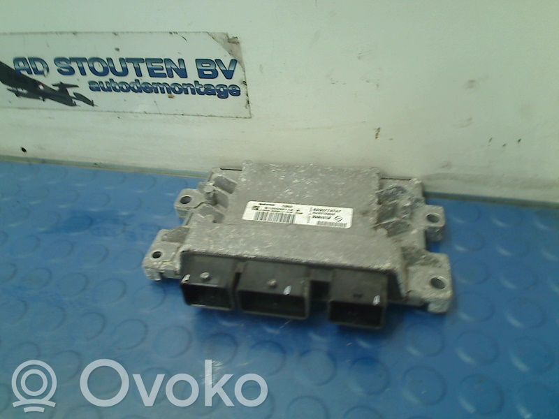 Unidad de control/módulo del motor   8200774747,8200774747,8200774747