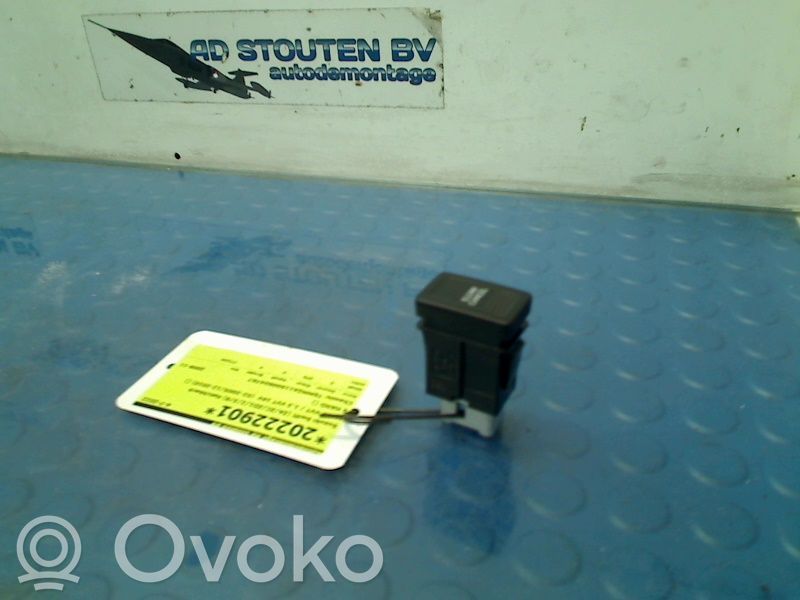 Suzuki Swift I Otros interruptores/perillas/selectores