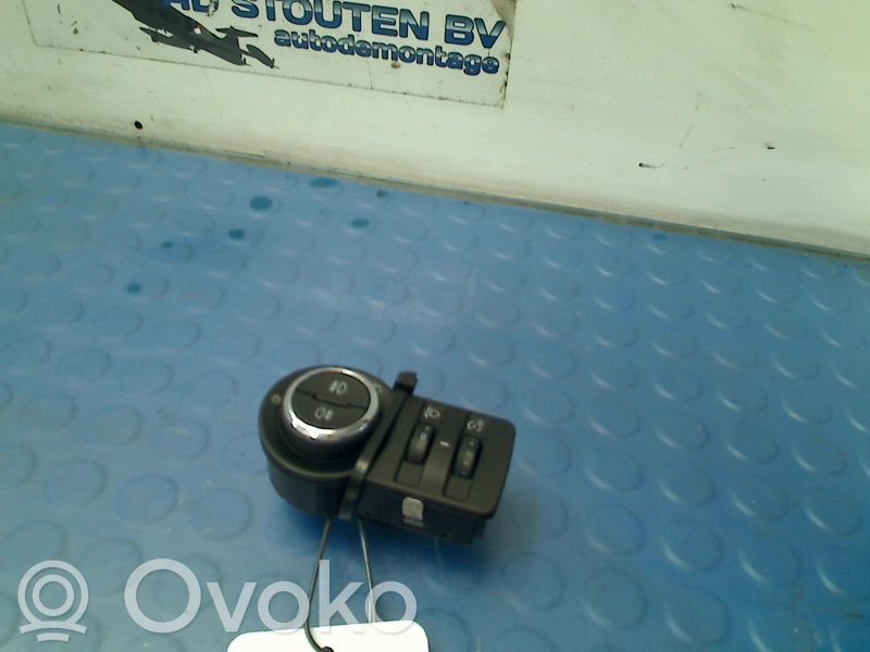 Interruptor de luz   13268702,13268702,13268702
