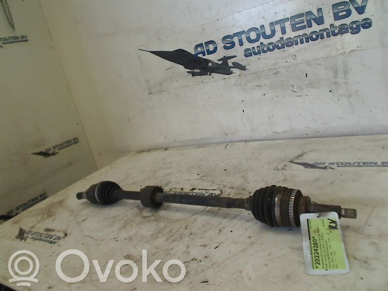 Suzuki Alto Planetară față 