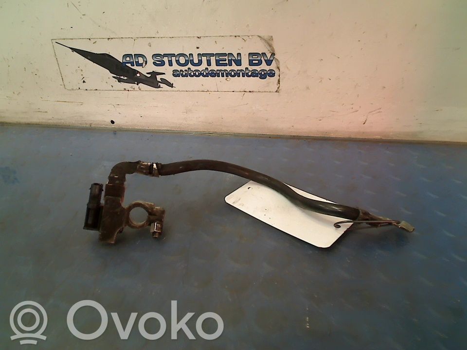 BMW 3 E90 E91 Muu moottoritilan osa 