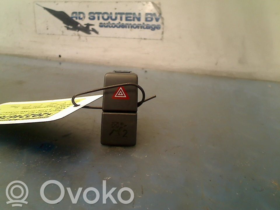 Botón interruptor de luz de peligro   3743052K00,3743052K00,3743052K00