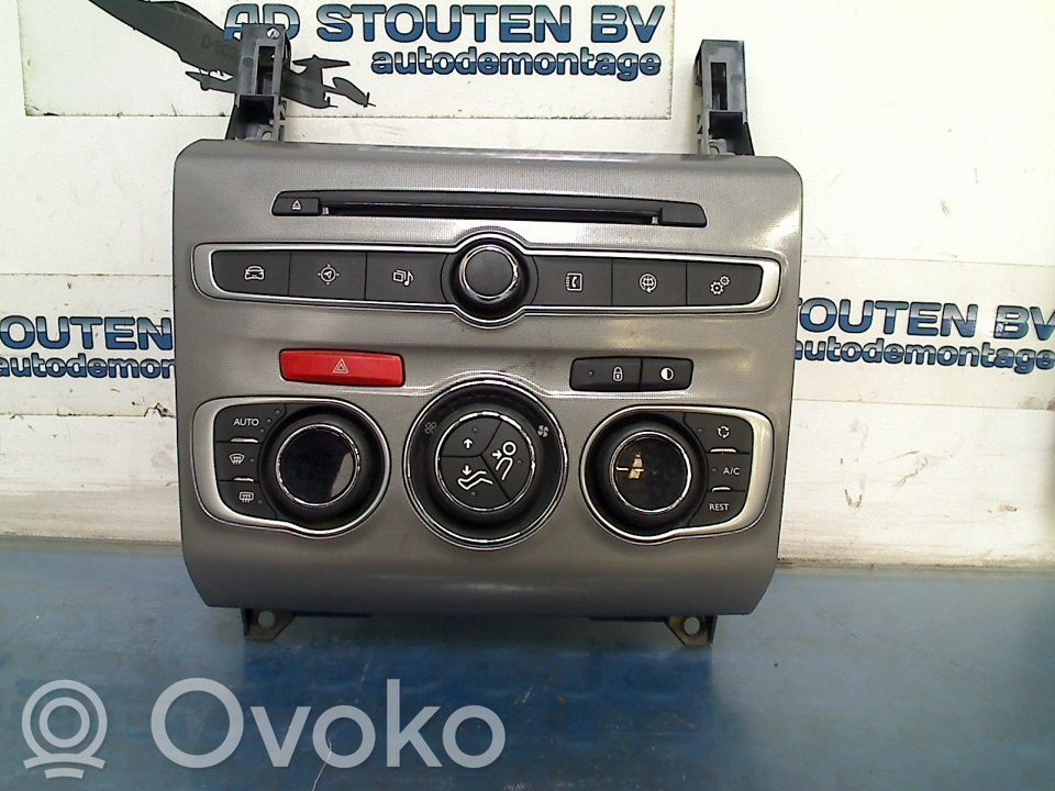 Citroen C4 II Climate control unit 