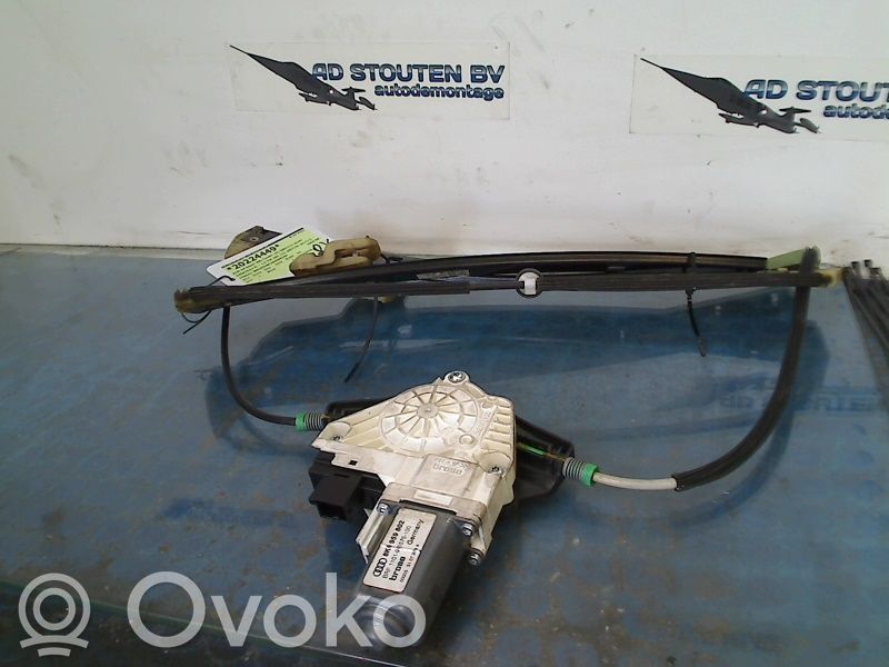 Audi A4 S4 B8 8K Mechanizm podnoszenia szyby przedniej bez silnika 