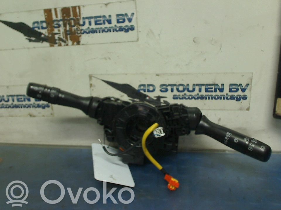 Peugeot 107 Butoane/comutatoare pe volan
