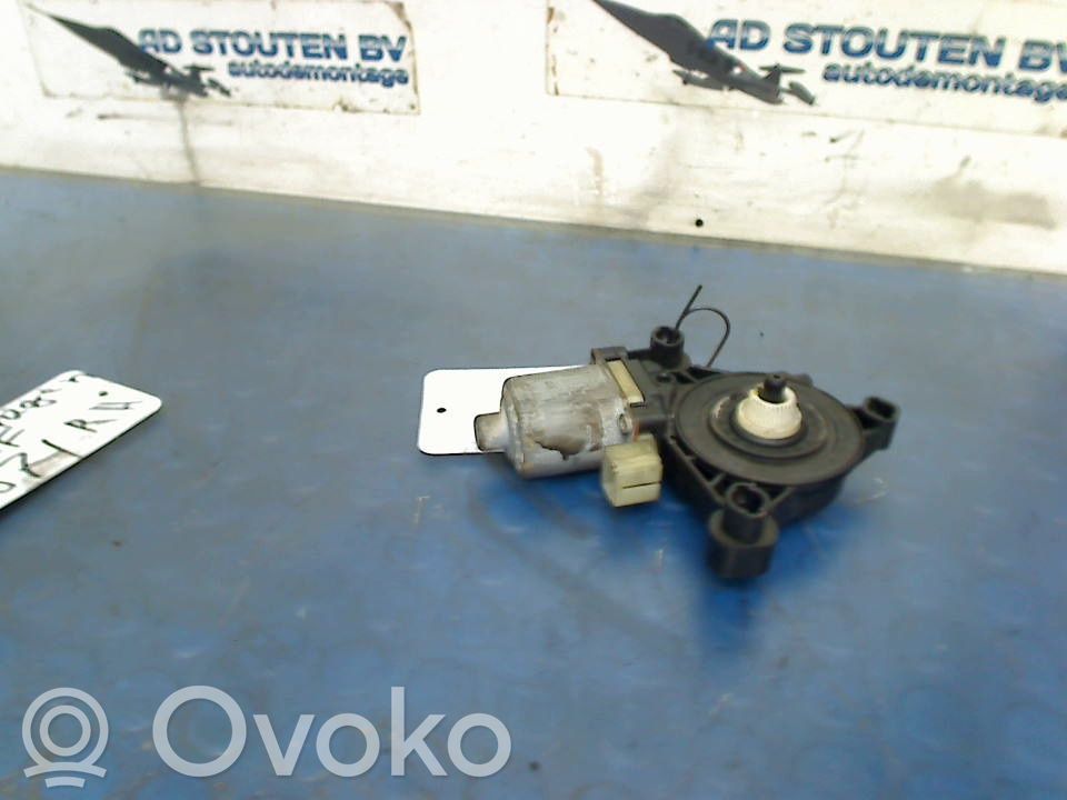 Volkswagen Golf VIII Motorino alzacristalli della portiera anteriore 
