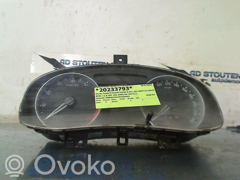 Skoda Fabia Mk2 (5J) Vitezometru (grup de instrumente) 