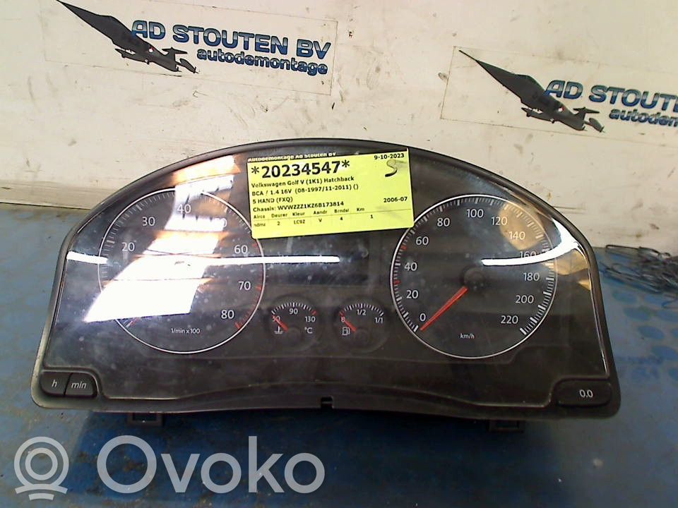 Volkswagen Golf V Tachimetro (quadro strumenti)