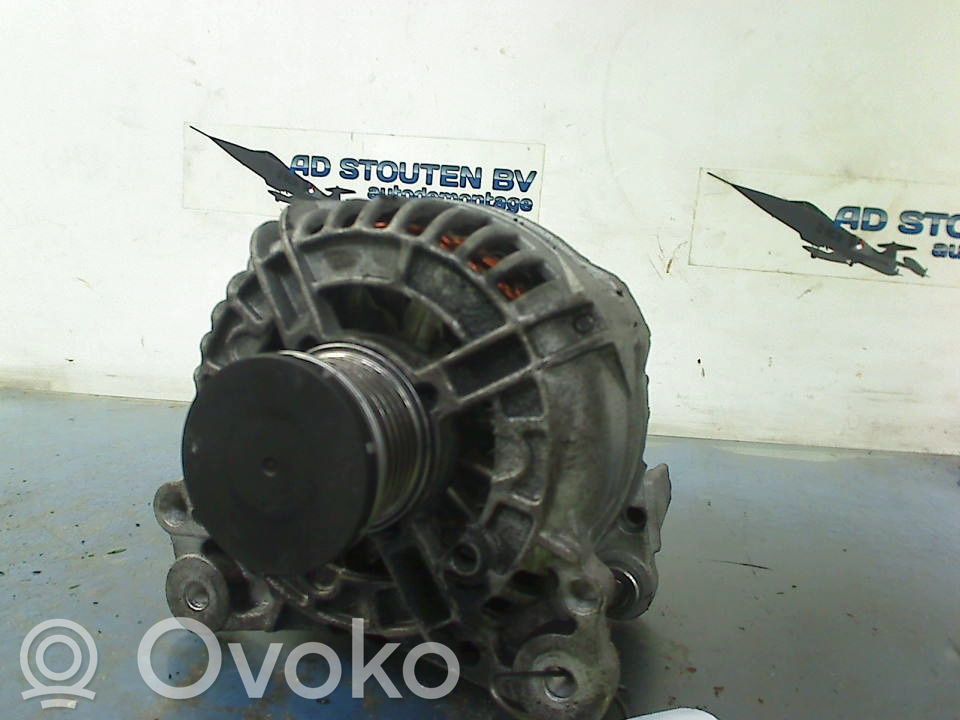 Volkswagen Tiguan Generatore/alternatore 