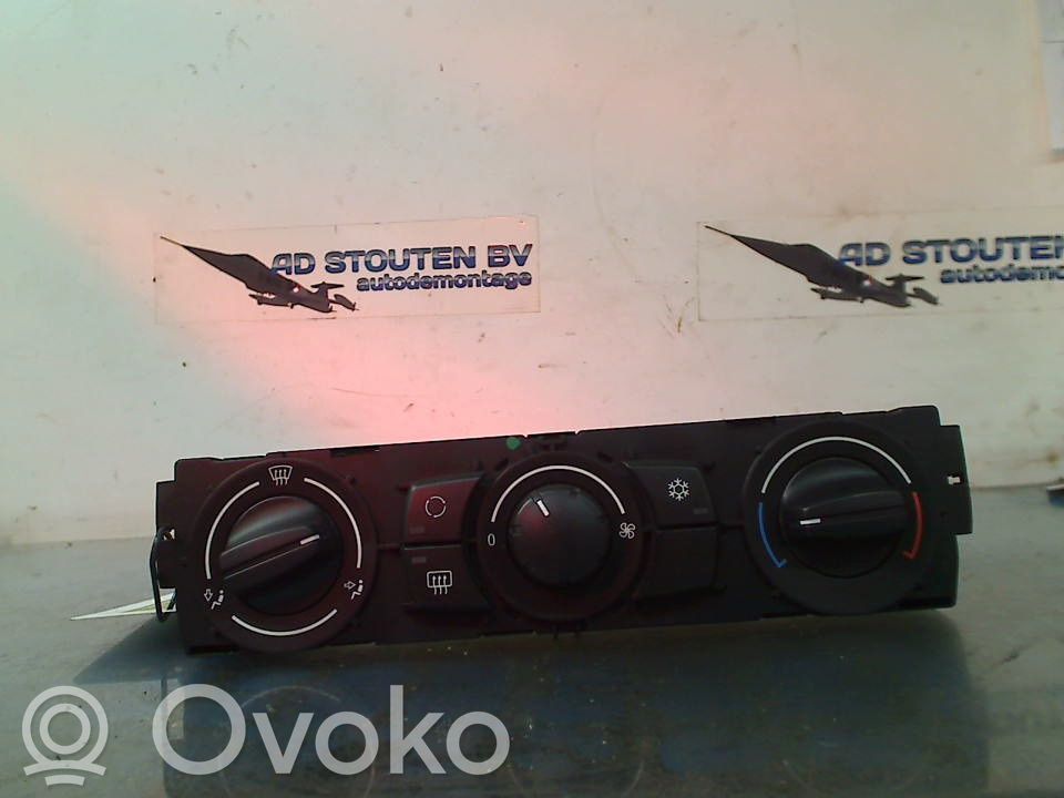 BMW 1 E81 E87 Unitate control climatizare 