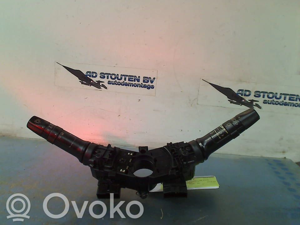 KIA Picanto Interruptores/botones de la columna de dirección 