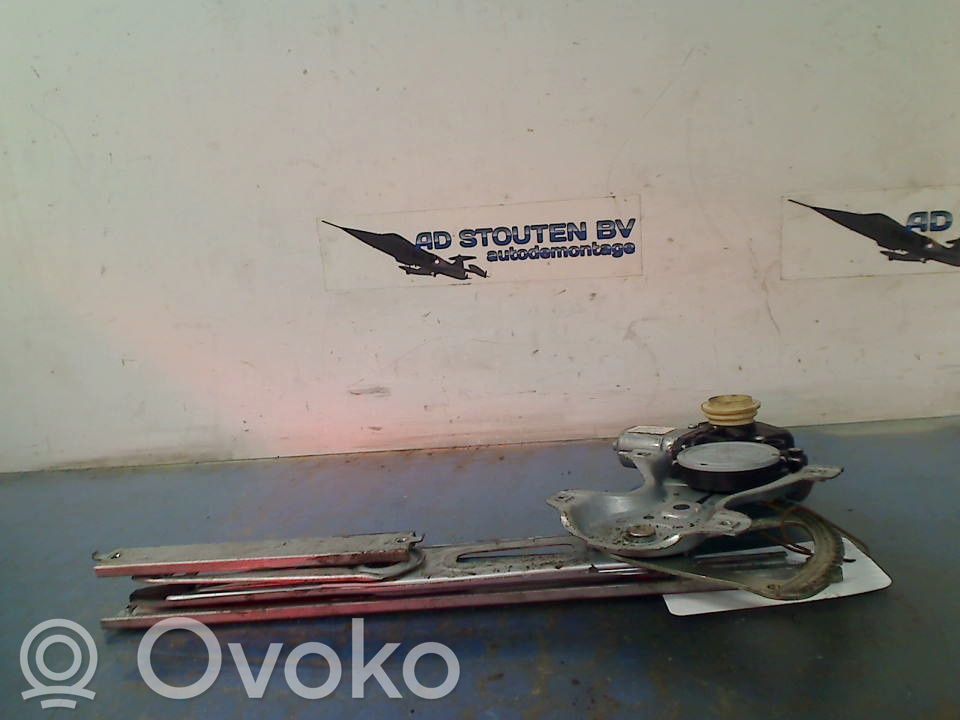 Toyota Yaris Macara geam față fără motor 