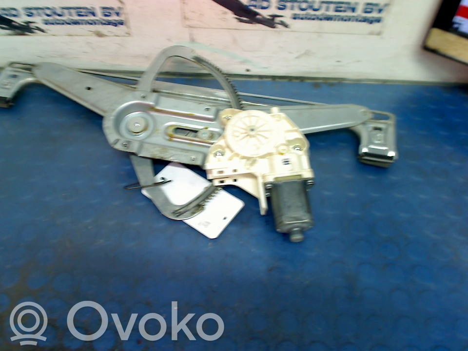Ford Focus Meccanismo di sollevamento del finestrino anteriore senza motorino