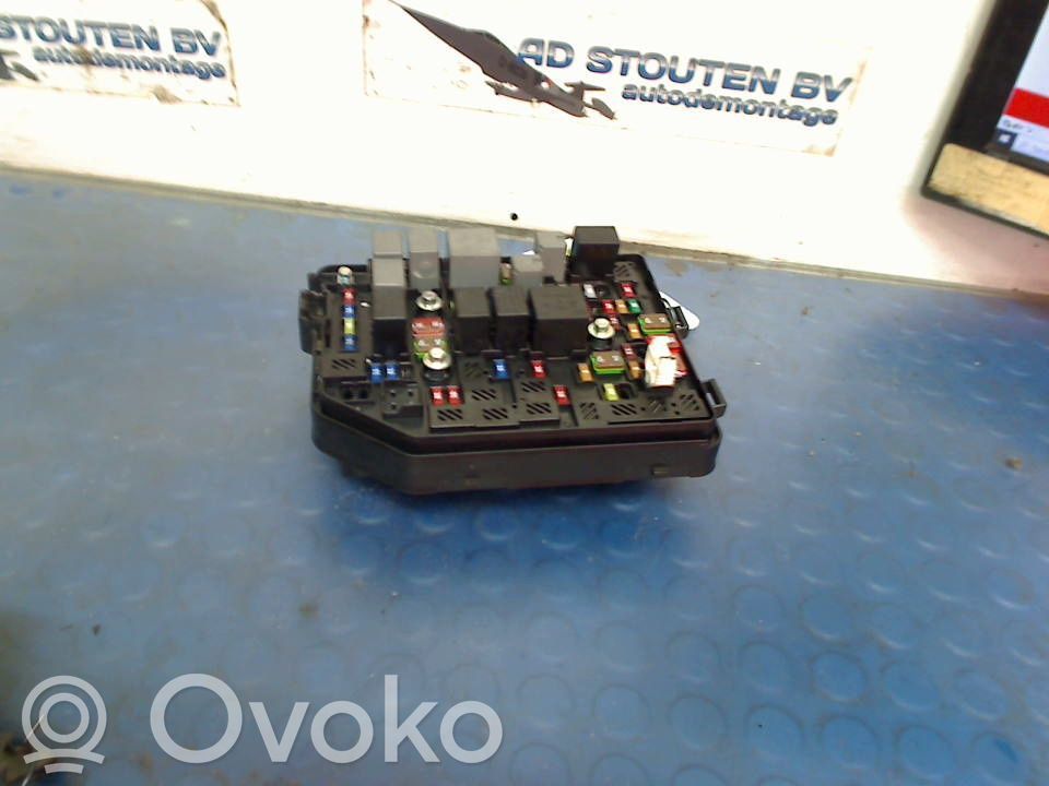 Opel Karl Fuse box set 