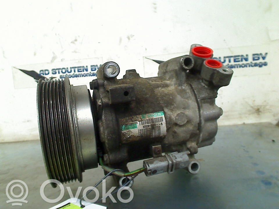 Compressore aria condizionata (A/C) (pompa)   8200819568,8200819568,8200819568