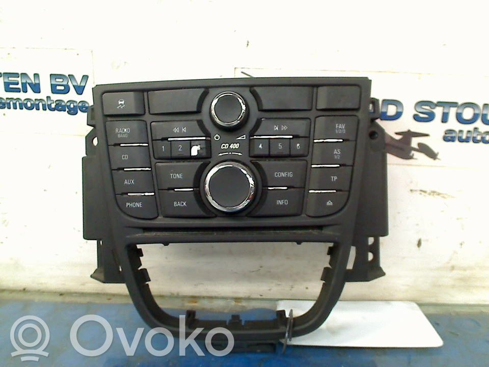 Opel Astra J Mando de control del sonido 