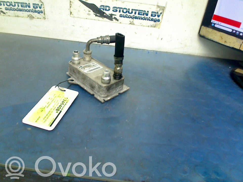 Mercedes-Benz C W205 Radiateur d'huile moteur