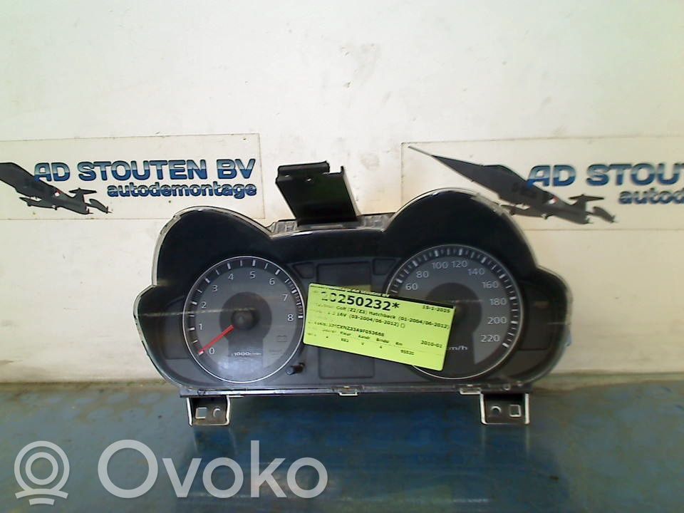 Mitsubishi Colt Tachimetro (quadro strumenti) 
