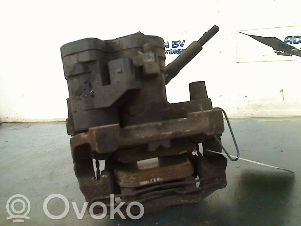 Volkswagen Golf VIII Etrier frână spate