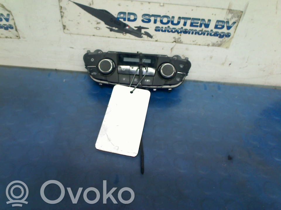 Opel Insignia A Unitate control climatizare 